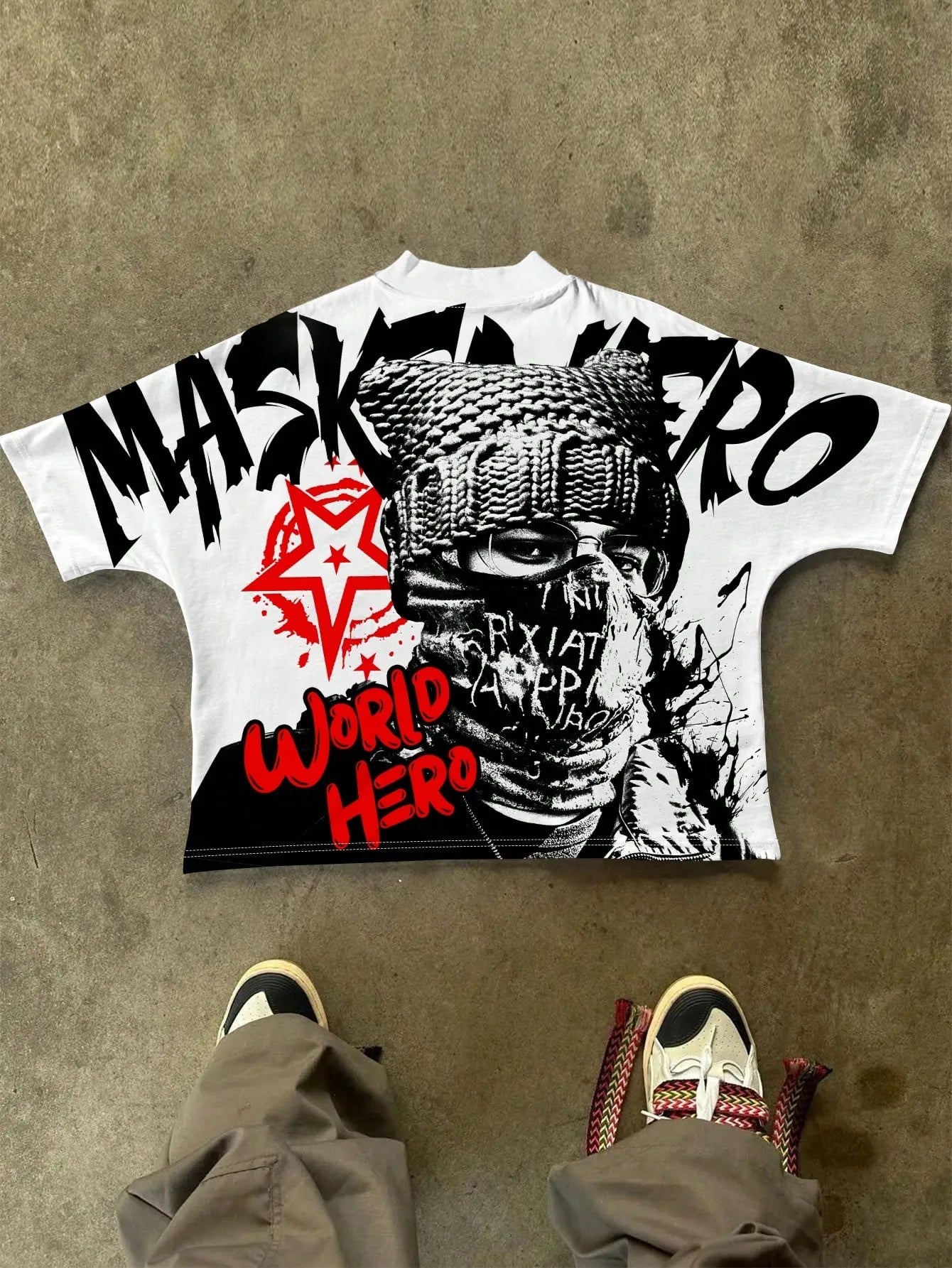 The new men's T-shirt for the summer of 2025 features a casual fashionable comfortable and breathable 3D star pattern print