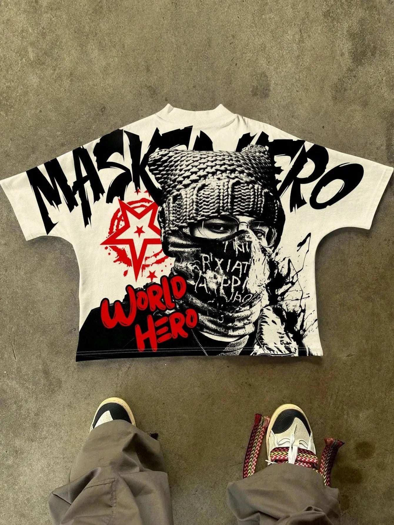 The new men's T-shirt for the summer of 2025 features a casual fashionable comfortable and breathable 3D star pattern print