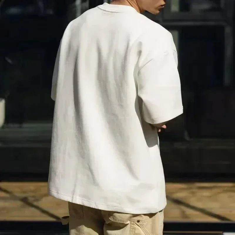 Men's T-shirt - Breathable and sweat-wicking short-sleeved round-neck casual and sportswear style shirt suitable for all seasons